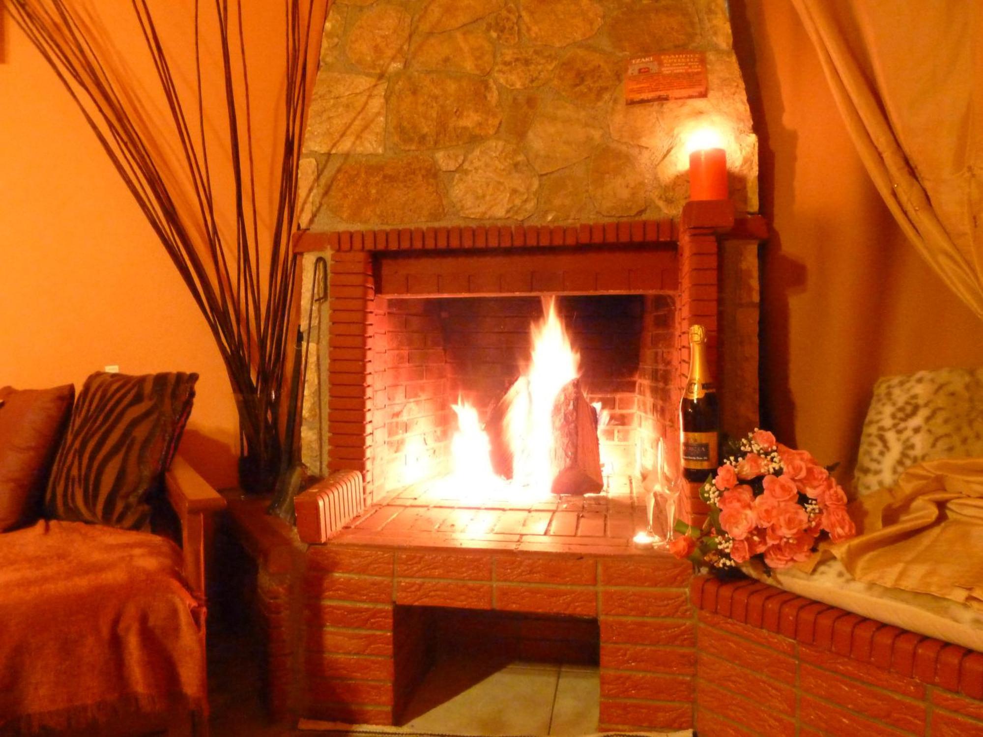 Theasis Suites-Ορεινή Φιλοξενία Kato Sinikia Trikalon Bagian luar foto