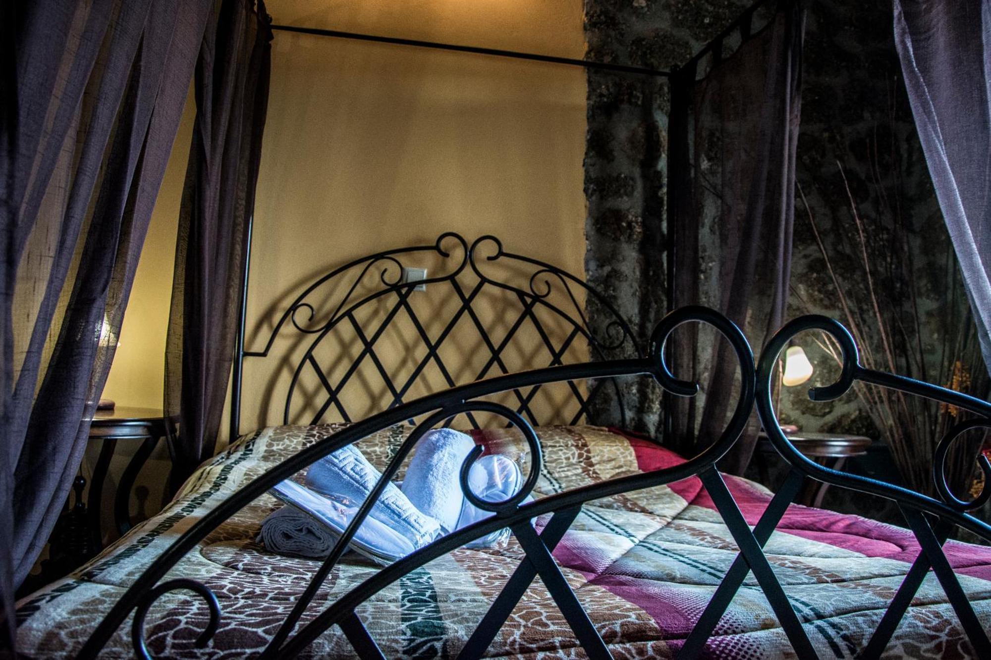 Theasis Suites-Ορεινή Φιλοξενία Kato Sinikia Trikalon Bagian luar foto